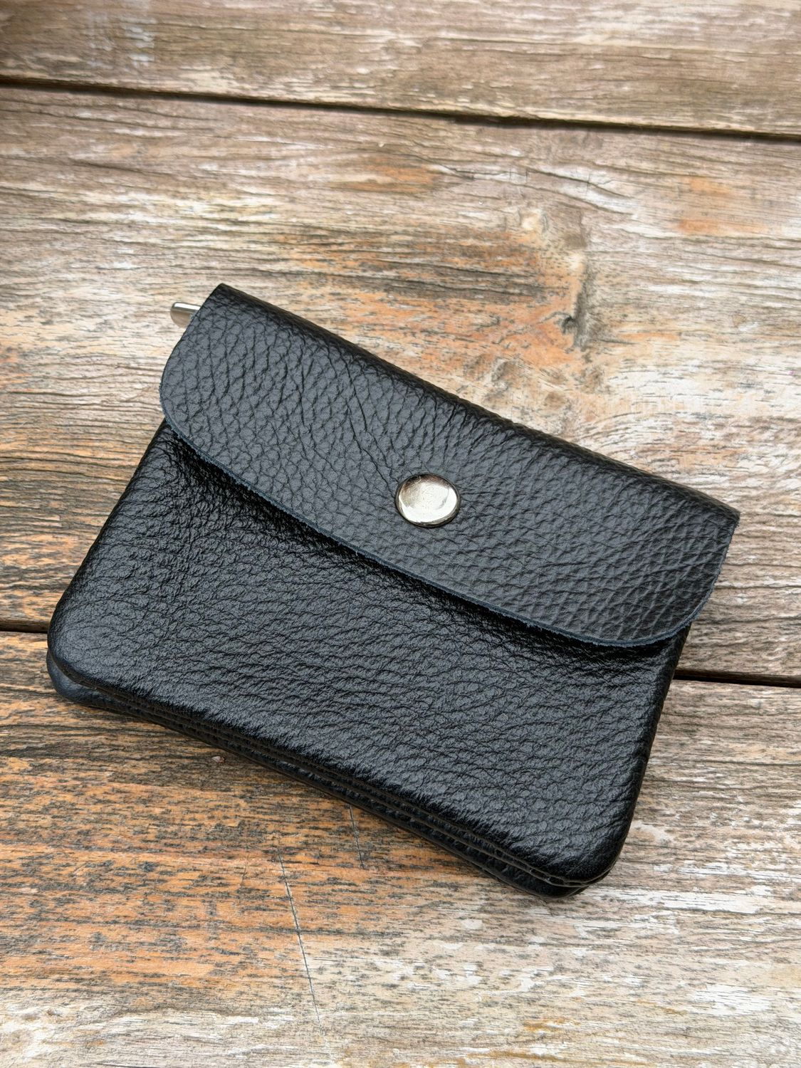 PORTE-MONNAIE EN CUIR - NOIR