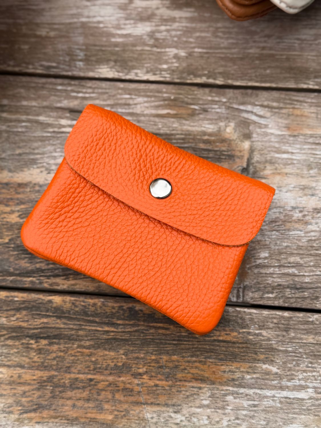 PORTE-MONNAIE EN CUIR - ORANGE