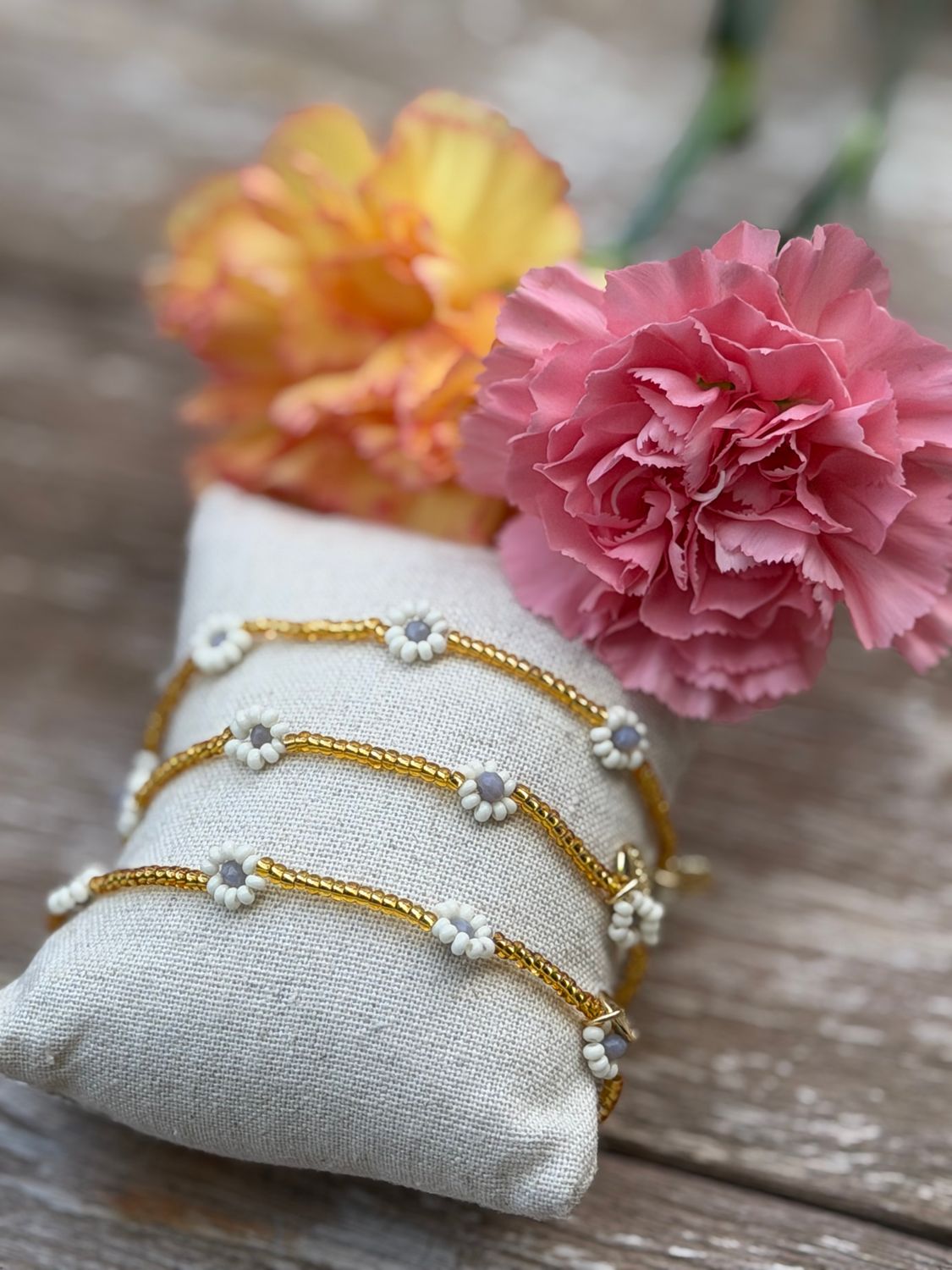 BRACELET FLEURS - BLANC