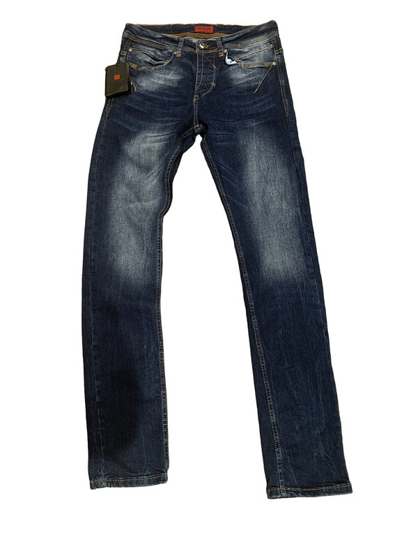 JEANS HAMMON PEACHER DARK STONE 4 X 18€75 sans frais 