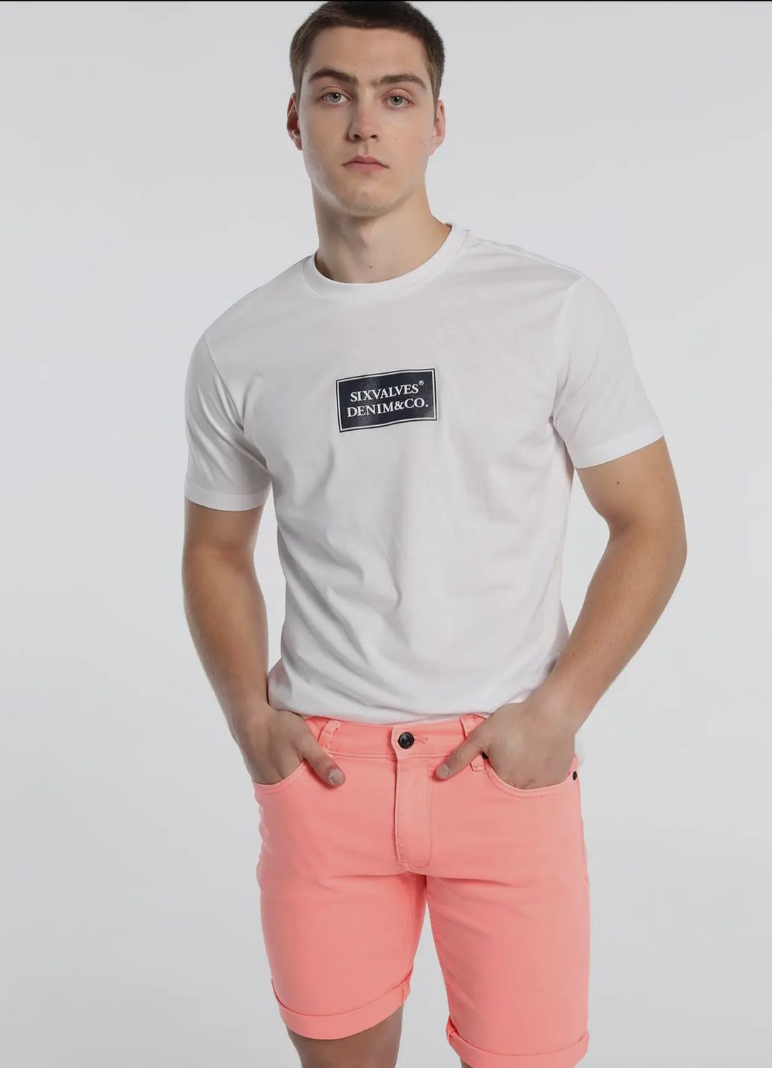 T-SHIRT  SIX VALVES