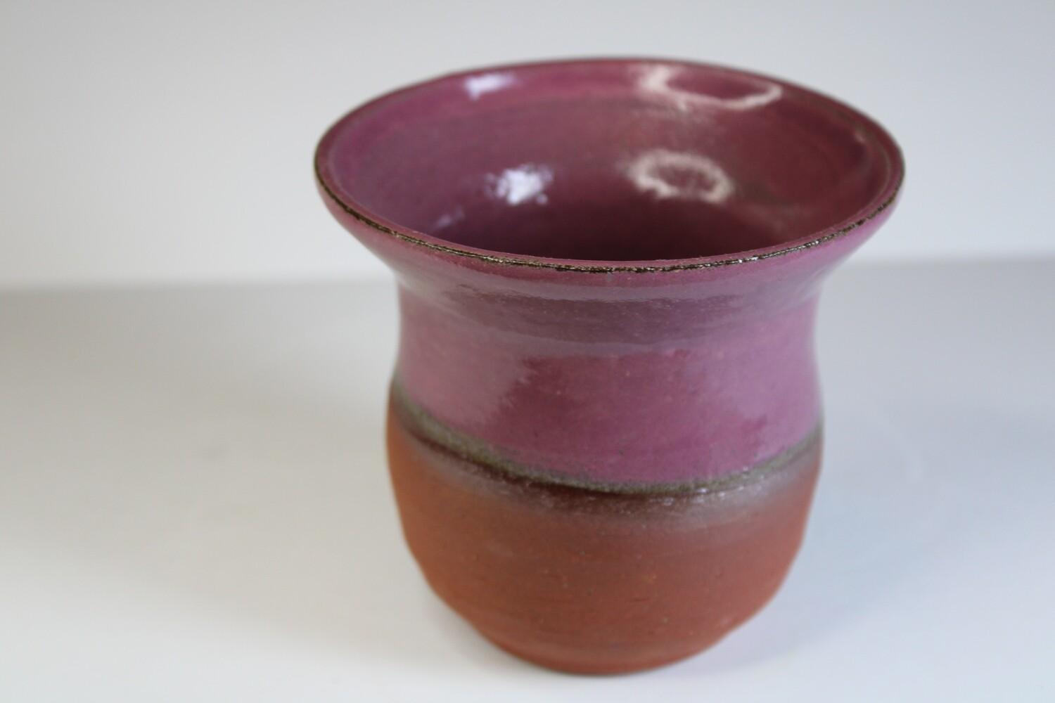 Stoneware Teacup Red and Purple