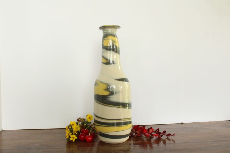 Bumble Bee Swirls