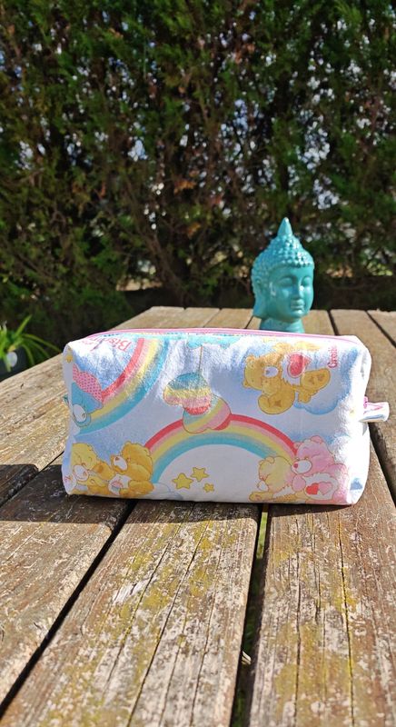 Trousse maquillage fluffy