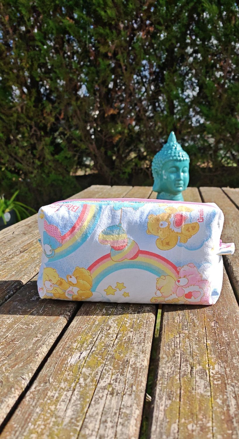 Trousse maquillage fluffy