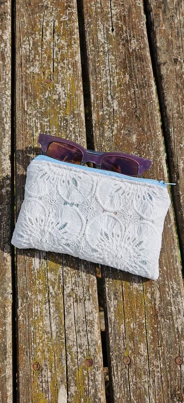 Trousse à lunettes fluffy 