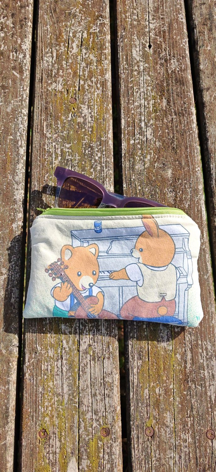 Trousse à lunettes fluffy 