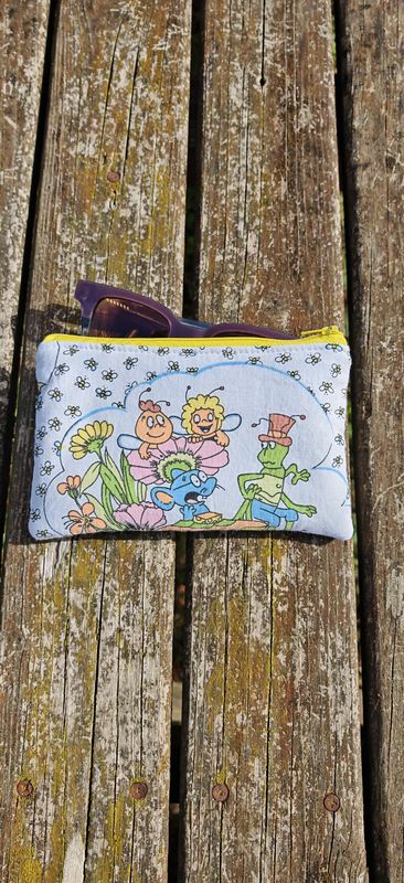 Trousse à lunettes fluffy 