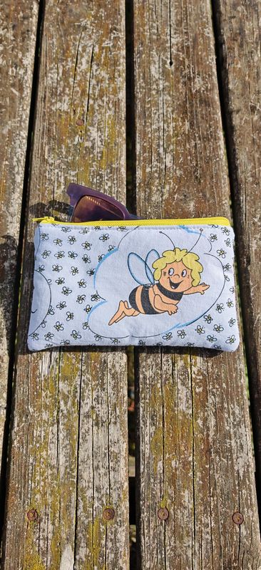 Trousse à lunettes fluffy 