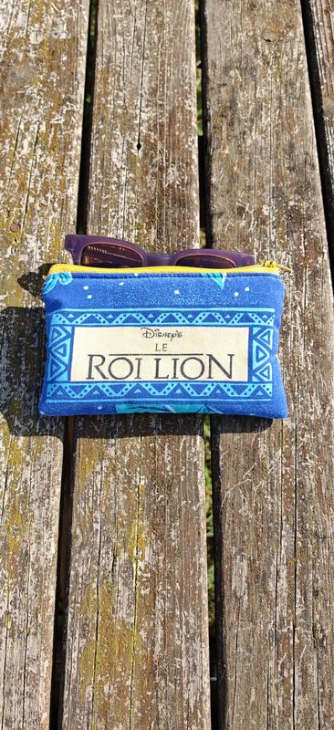 Trousse à lunettes fluffy 