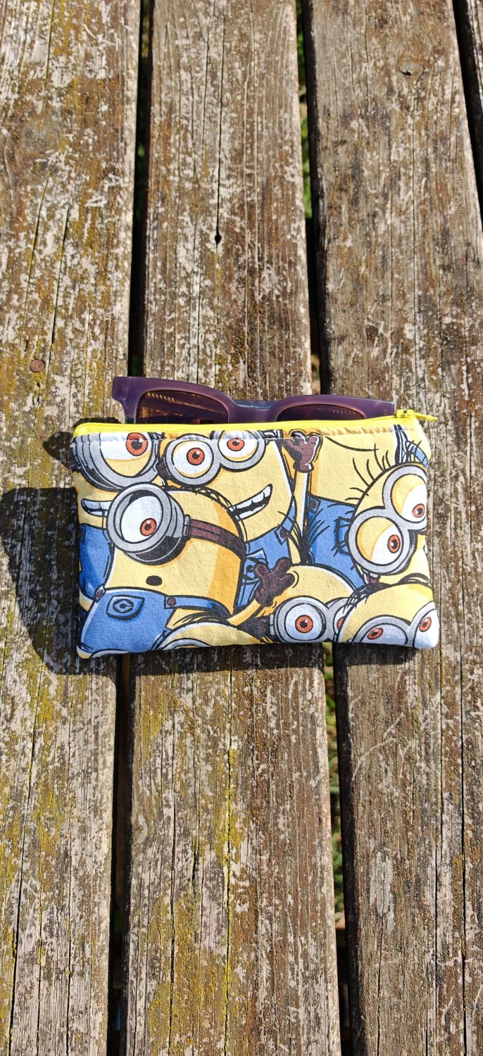 Trousse à lunettes fluffy 