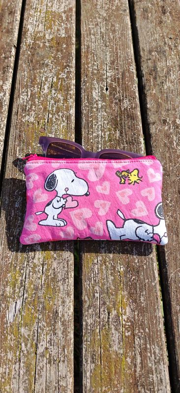 Trousse à lunettes fluffy 