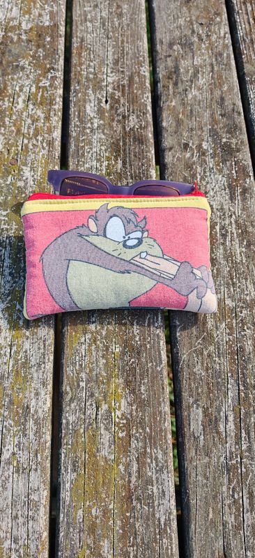 Trousse à lunettes fluffy 