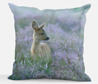 Sierkussen - Reekalf in heide