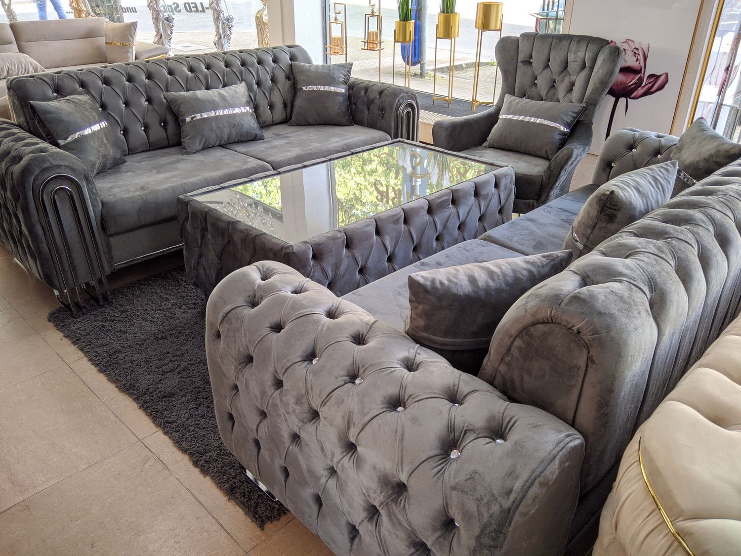 Chesterfield Schlafsofa &quot;Atlas 2&quot; 3-3-1 Farbauswahl Wohnzimmer, Variante: Grau / Silber (ca. 8 Wochen Wartezeit)