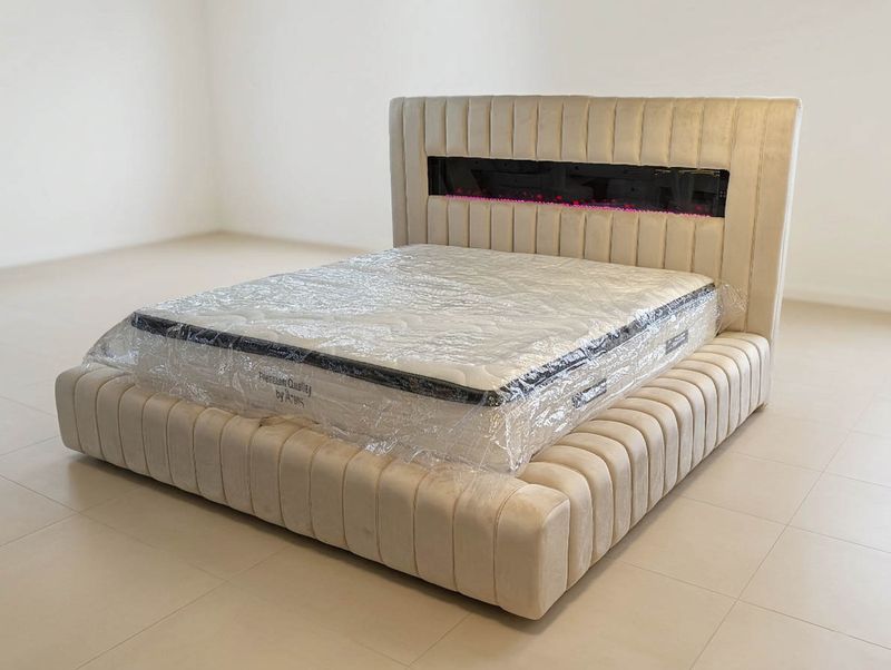 Design Bett "Katar" Farbauswahl Bettkasten Stauraum Schlafzimmer