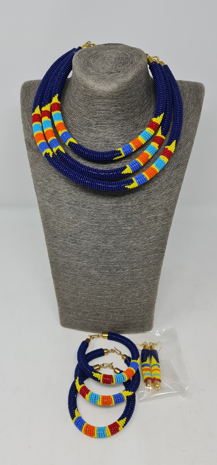 🌍 Handcrafted Maasai Beaded Jewelry Set – Necklace, Earrings &amp; Bracelets – £35