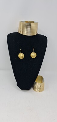 AFRICAN STATEMENT NECKLACE SET - Gold