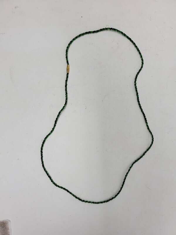 Handbeaded African Waist Beads - Size 28&quot; / 71.1cm