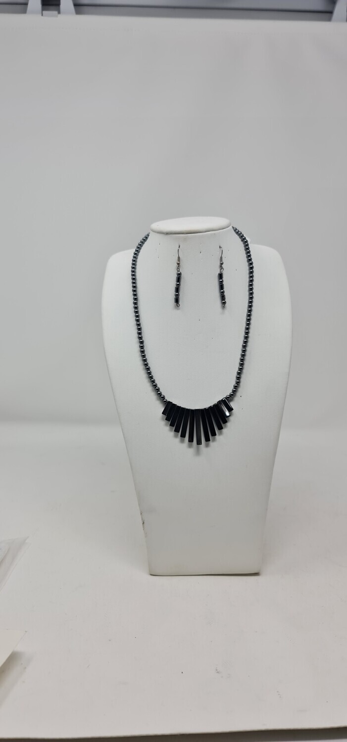 Hematite Necklace and Earrings Set - Beads Mix