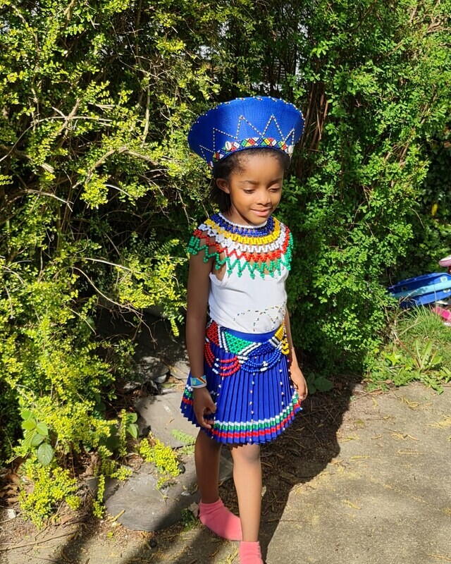 Zulu Childrens Outfit - Girl -  4-Piece