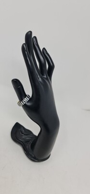 Cow Horn Ring - Mistari