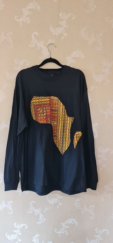 Map Of Africa -  Men Longsleeve T-Shirt - Size XL - Shunguri