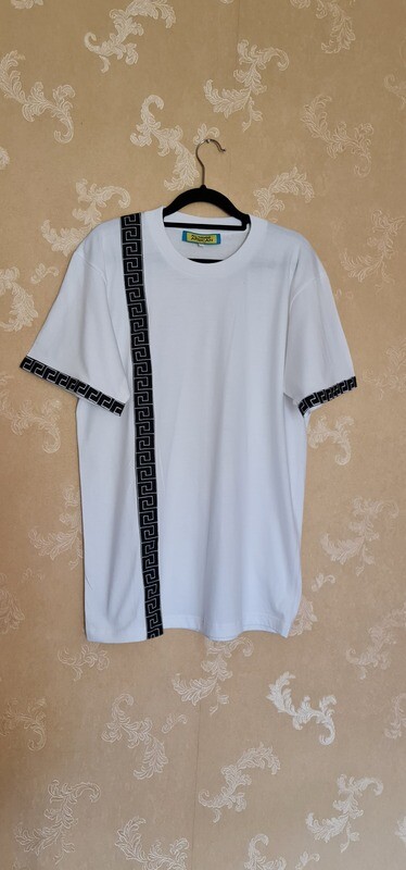 African Print T-Shirt - Faraji - White - Size Medium