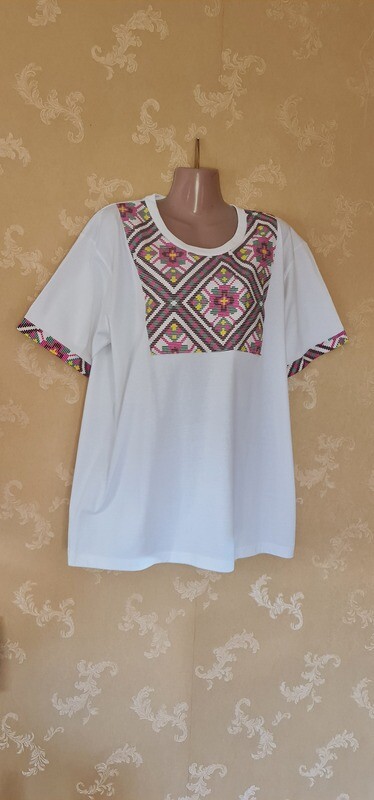 African Print T-Shirt - Mpaka - White - Size XLarge