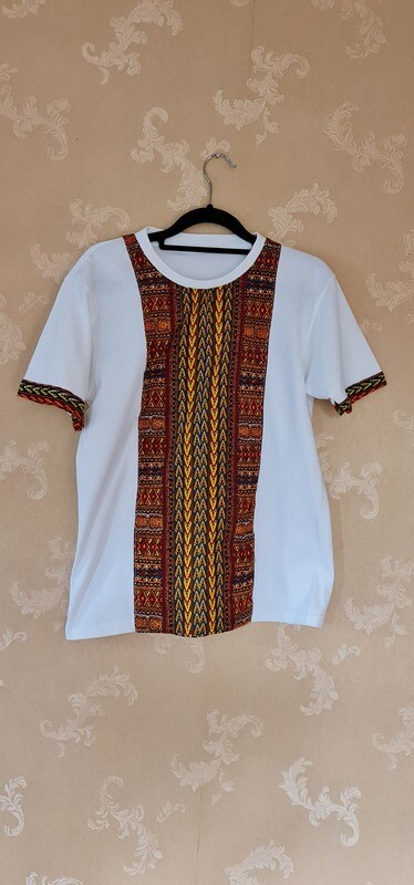 African Print T-Shirt - White Mix - Small/Medium size - Diwaza