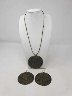 Handbeaded Necklace with Matching Earrings - Duara