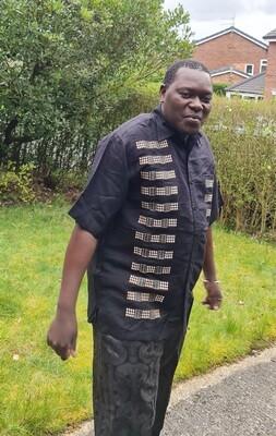 African Mens Wear Top - Black and Gold - Size L/ XL