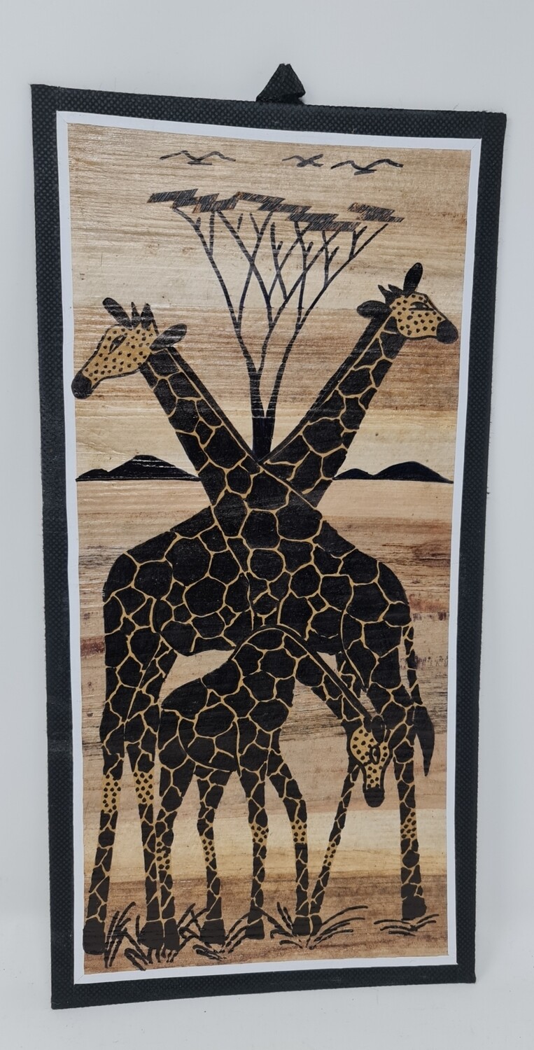 African Banana Artwork - 20cm x 41cm - Giraffe Family Bwiko