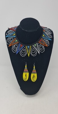 Handbeaded Necklace and Earrings Gift Set - Yellow and Black