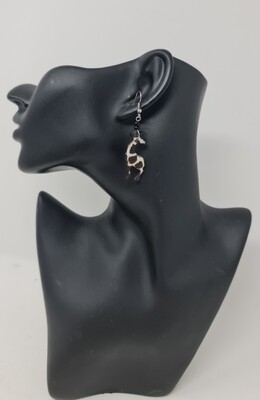 Katwiga - Elegant Cow Bone Earrings - 4cm