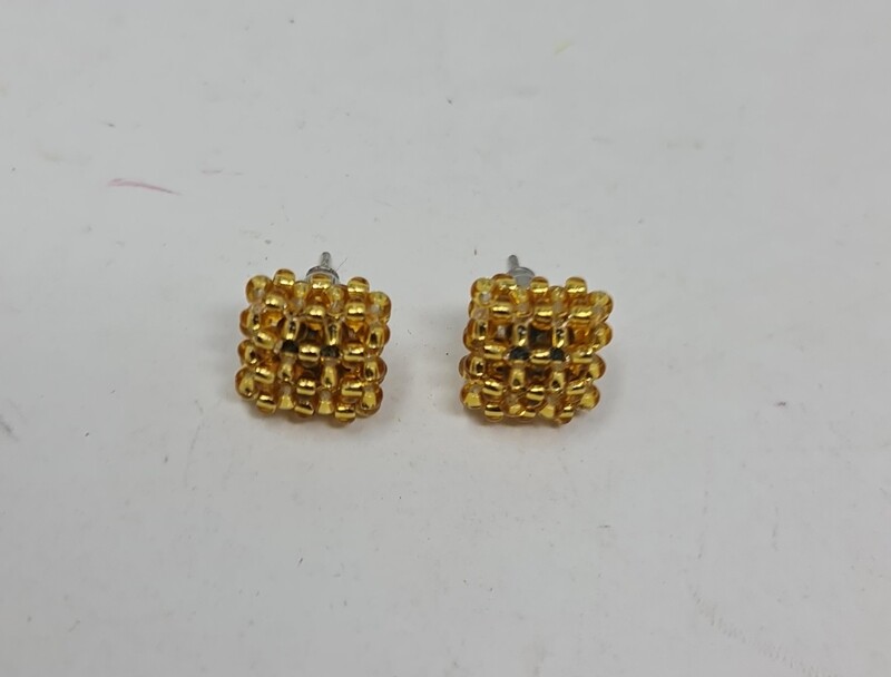 Handbeaded Stud Earrings  - Jati
