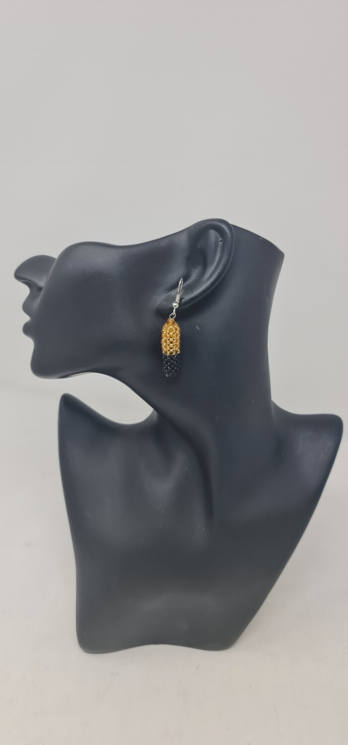 Hand Made Beaded Earrings - Gold and black