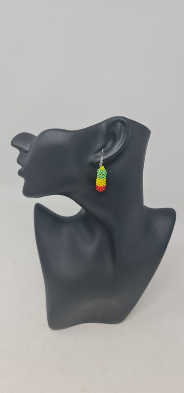 Handbeaded Earrings - 2.5cm  Kwao