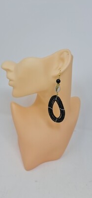 Handmade African cowrie shells and zulu beads earrings -  Taja