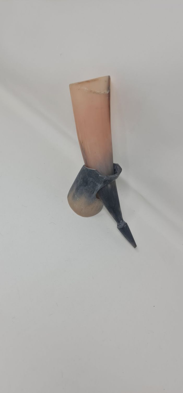 Hand-Carved drinking Cow horn with stand - Mtatho