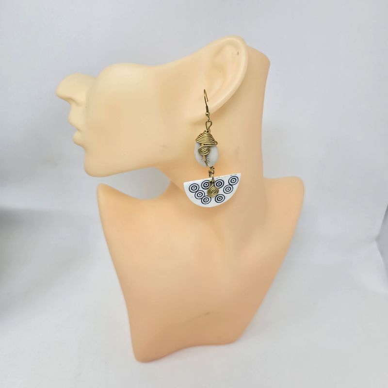 Handmade Elegant Painted Cow bone Earrings - Nkurunziza