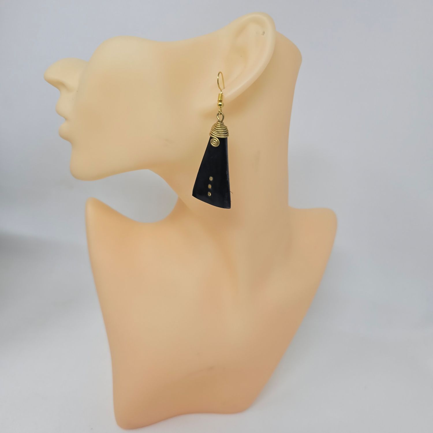 Handmade Cow horn  Earrings - Angavu
