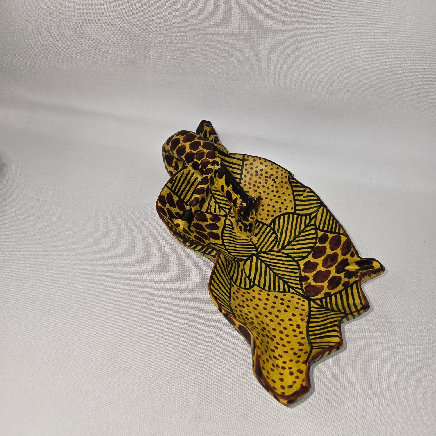 African Animal Drinking - Fruit Bowl - 7&quot; length Hand Carved - Fanaka