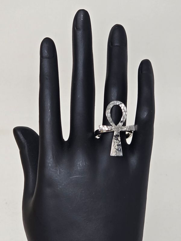 Finger Ring -  Ankh Salima