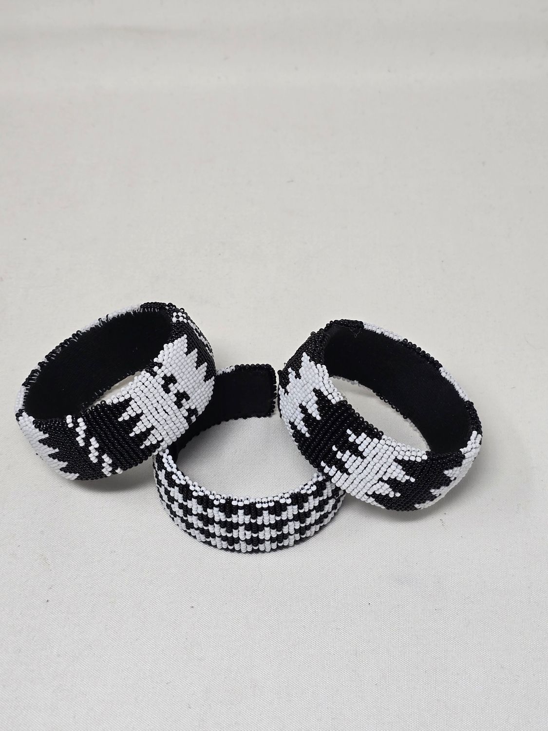 Njombe - Handmade Beaded Bangles - Black and white