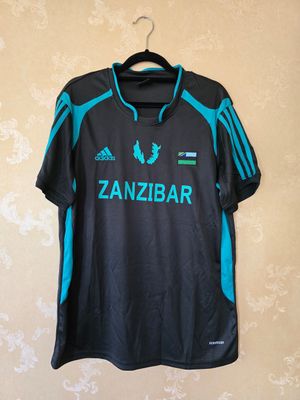 Zanzibar Vibes: Island Soul in Style - XL - One off