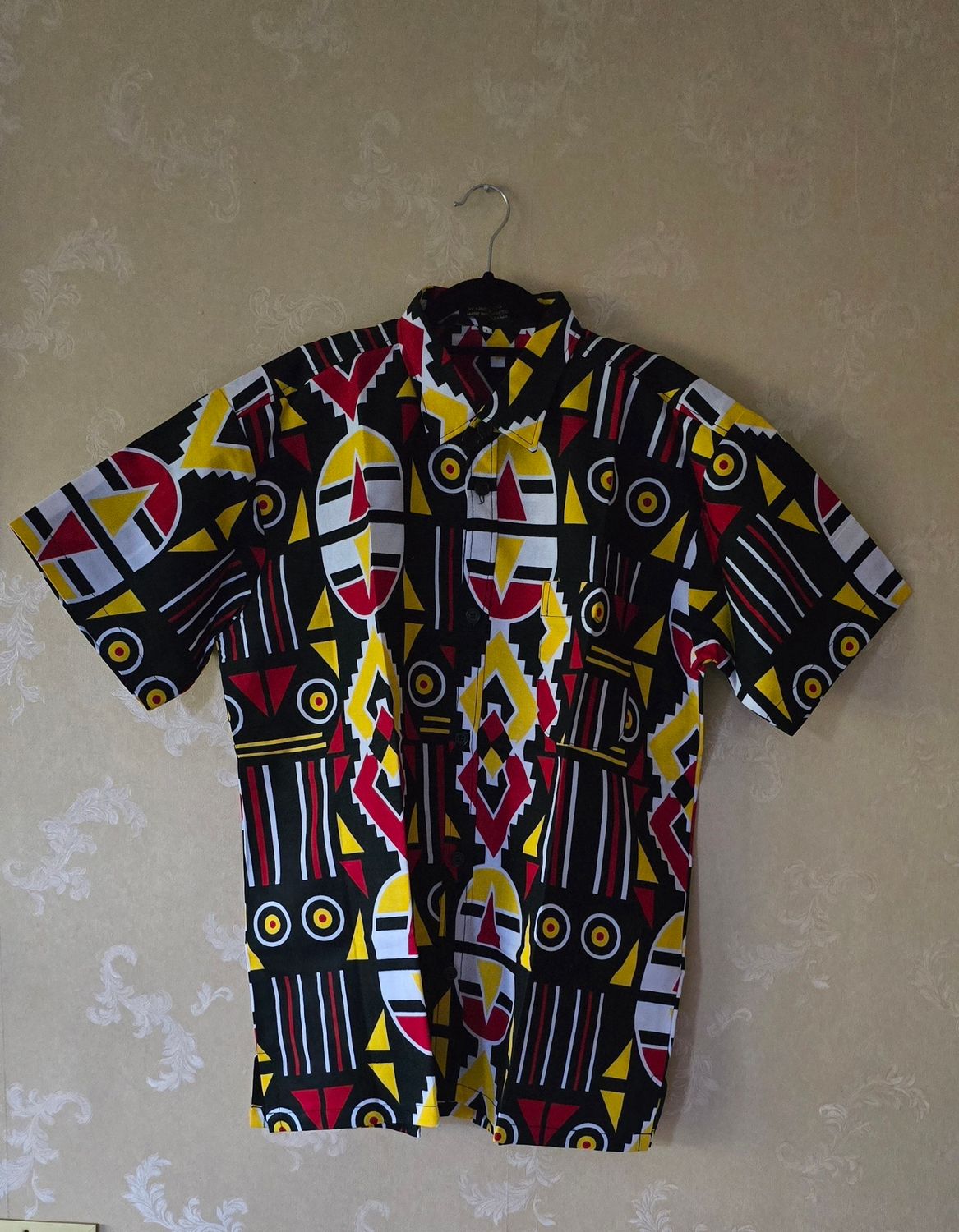 Kahema African Print Shirt – Bold Short-Sleeve Men’s Tribal Wear  (L–2XL) | Free UK Shipping