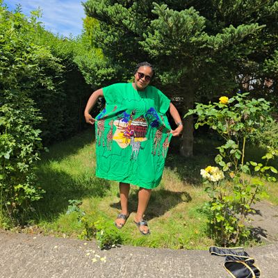 Mia Collection Dress Fit 20+ UK size - Halna