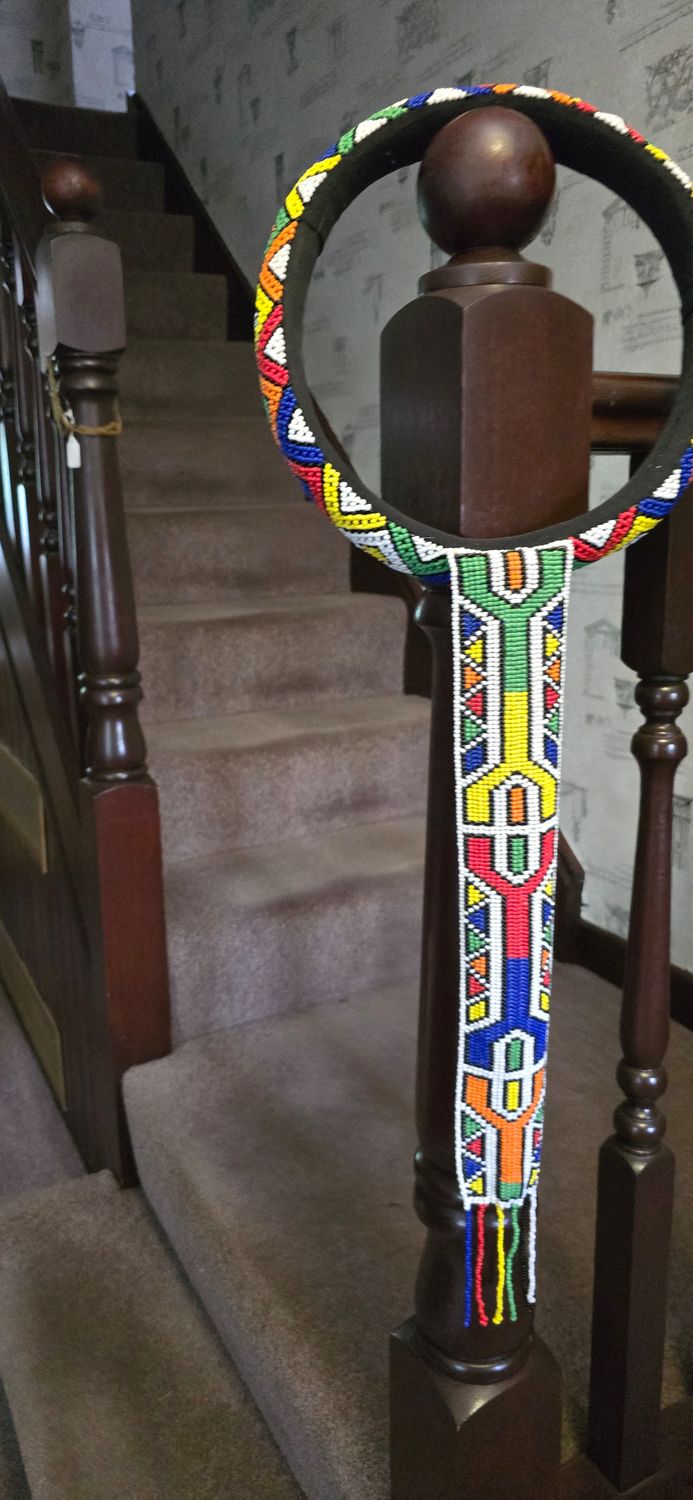 Handbeaded Ndebele Neckring with Tie