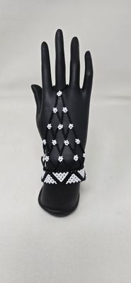 Handmade Beaded Hand Gloves – Unique African Jewellery  - Medium size - Fazawi